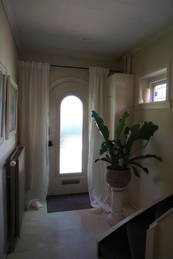 Perfectly Located Private Room Oaks And Beeches Sassenheim Exterior foto